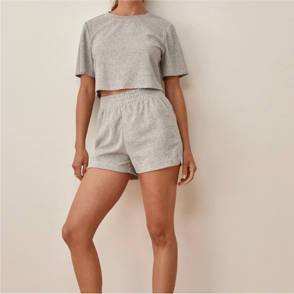 NWT reformation Fiji Terry shorts, grey